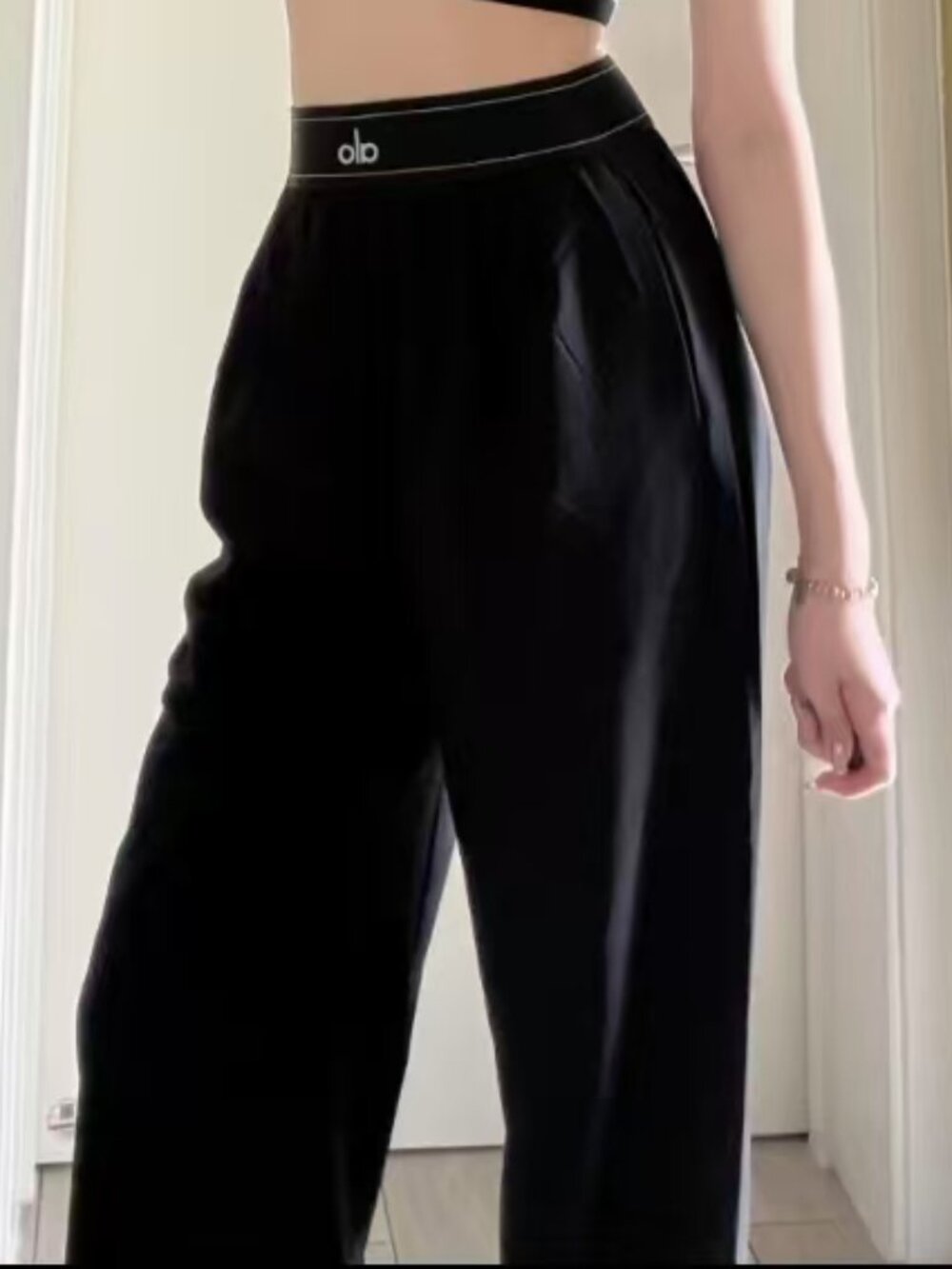 Brand New ALO Yoga Black Suit Up Trousers✨Summer Casual Athletic Pants (Regular) - Picture 6 of 7